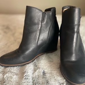 Soul Naturalizer Haley ankle boot size 7.